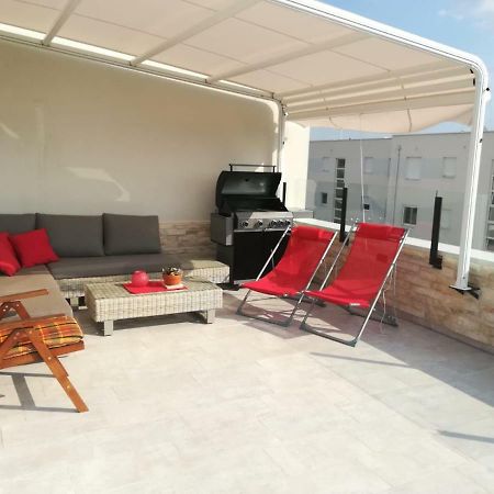 Apartment Antonella Nin Bagian luar foto