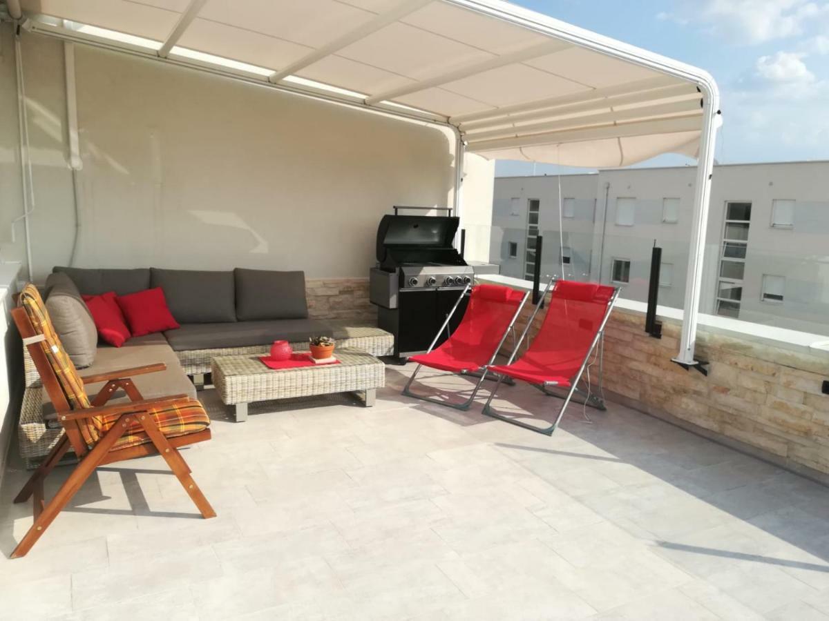 Apartment Antonella Nin Bagian luar foto